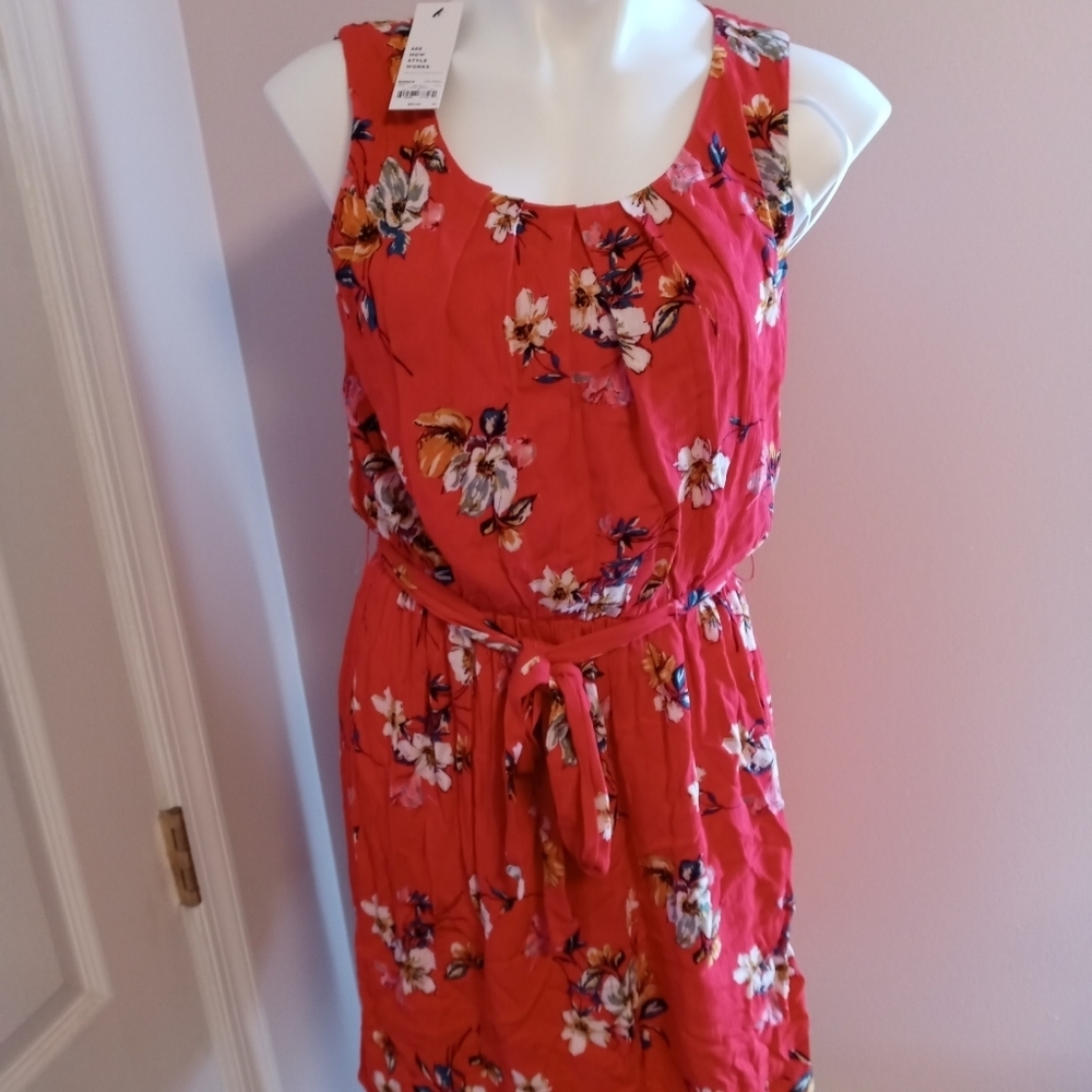 NWT Apt 9 floral dress